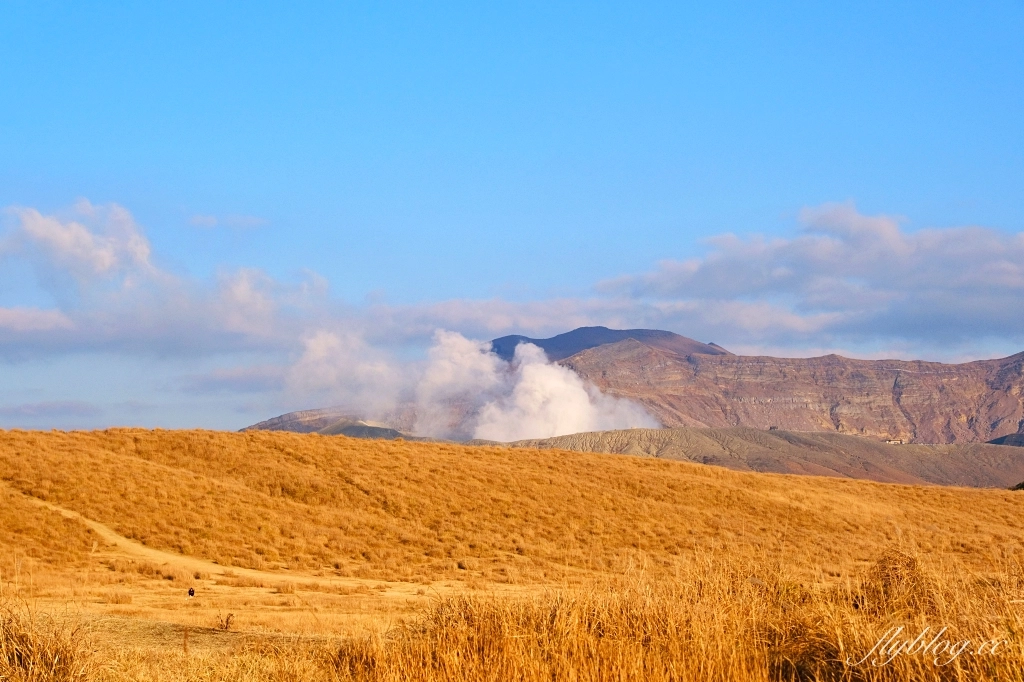 日本熊本｜草千里之濱．阿蘇火山一望無際大草原，可以騎馬和參觀博物館 @飛天璇的口袋