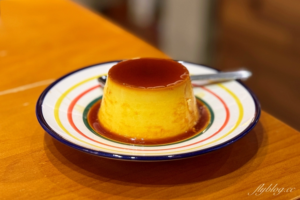 台中西屯｜多美咖啡．原沒有名字的咖啡館．精明一街老宅風新亮點 @飛天璇的口袋