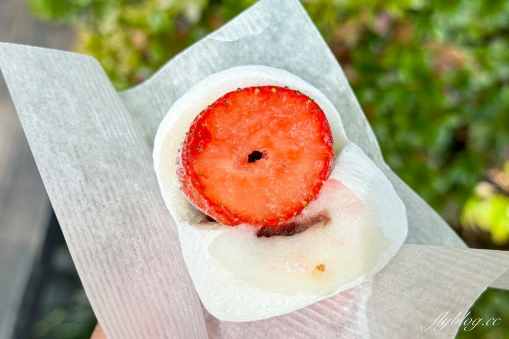 日本大分｜京丹波草莓大福．京都錦市場人氣美食，由布院湯之坪也吃得到 @飛天璇的口袋