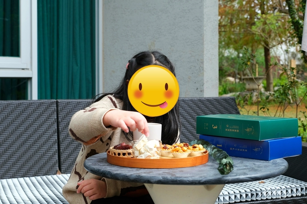 台中西區|馨品鄉.台中十大伴手禮推薦,夏威夷果牛軋糖創始店 @飛天璇的口袋 台中西區|馨品鄉.台中十大伴手禮推薦,夏威夷果牛軋糖創始店 @飛天璇的口袋