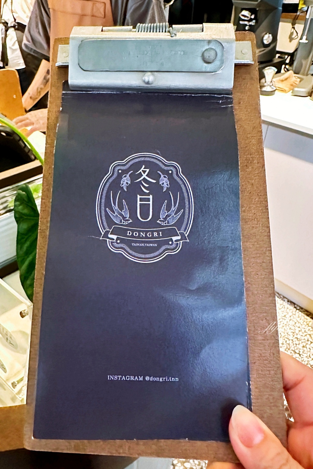 台南安平｜冬日 Dongri．文青網美必訪，隱身安平巷弄裡的咖啡館 @飛天璇的口袋