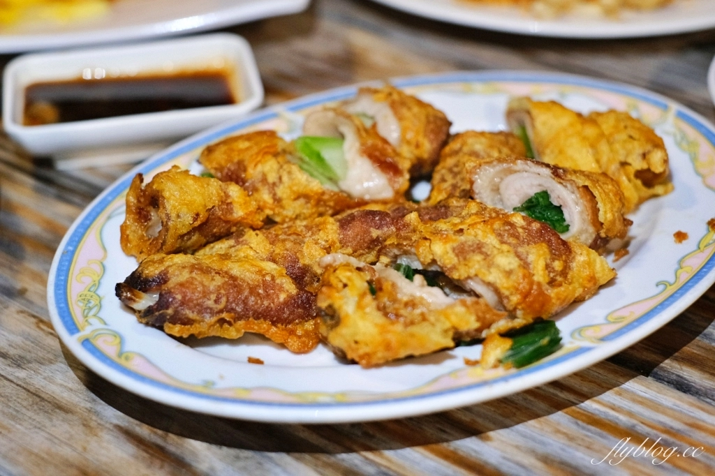 台中北屯｜酒攤．充滿復古味的老宅，品嚐古早味台菜，崇德路美食推薦 @飛天璇的口袋