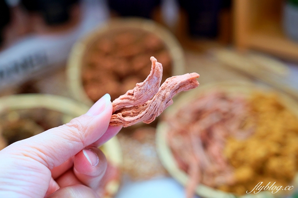 台中沙鹿｜陳石城肉脯．2024台中十大伴手禮，台中海線近百年老字號肉脯 @飛天璇的口袋