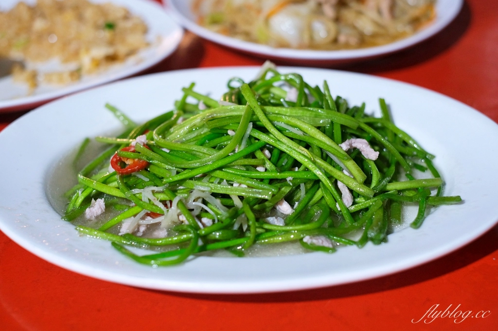 台中北屯｜真林海鮮鵝肉．隱身昌平路東光市場，從路邊攤起家的現炒餐廳 @飛天璇的口袋