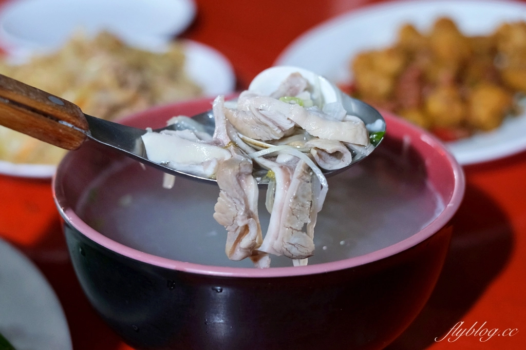 台中北屯｜真林海鮮鵝肉．隱身昌平路東光市場，從路邊攤起家的現炒餐廳 @飛天璇的口袋