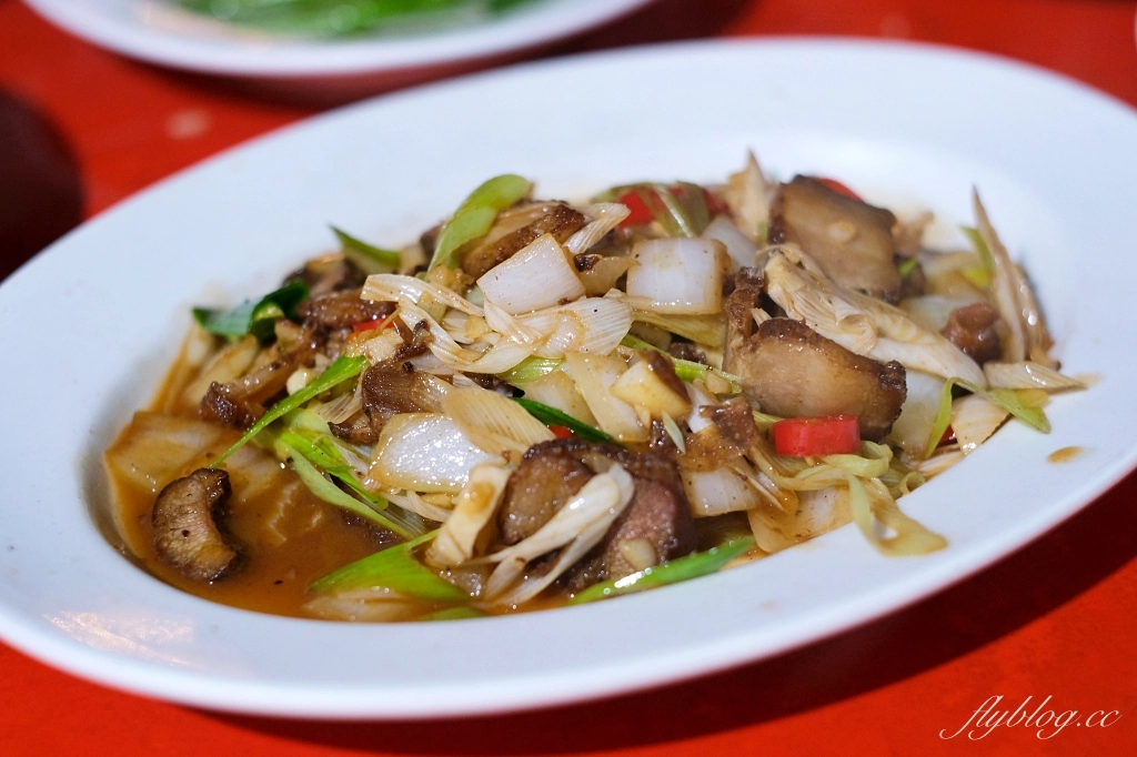 台中北屯｜真林海鮮鵝肉．隱身昌平路東光市場，從路邊攤起家的現炒餐廳 @飛天璇的口袋