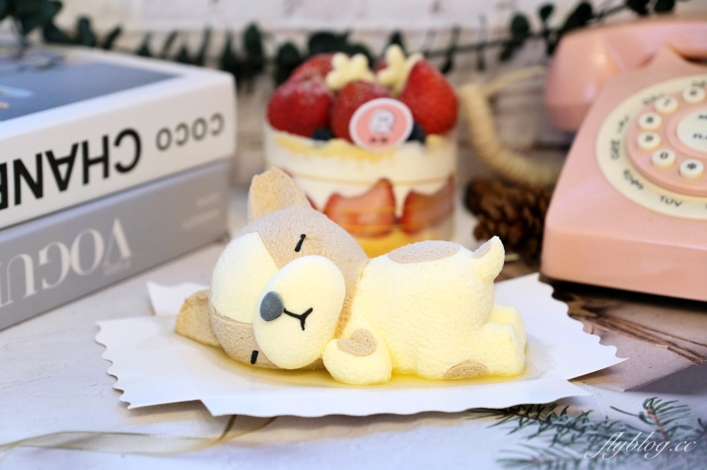 台中西區|耕者有其甜.超萌狗狗造型甜點,季節限定草莓生日蛋糕 @飛天璇的口袋 台中西區|耕者有其甜.超萌狗狗造型甜點,季節限定草莓生日蛋糕 @飛天璇的口袋