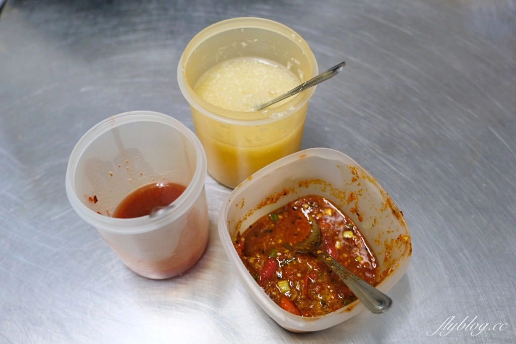 台中北區｜手工臭豆腐．一中街排隊臭豆腐，外酥內軟超好吃 @飛天璇的口袋