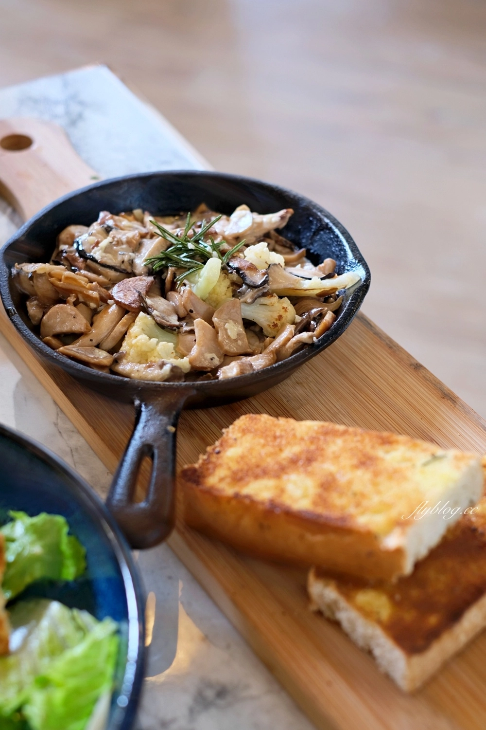 台中西區｜TOASTERiA CAFE 吐司利亞．台中Park2美食餐廳，地中海式早午餐 @飛天璇的口袋