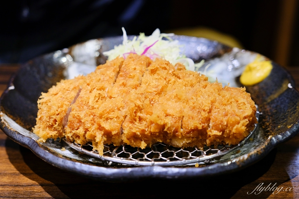 日本熊本｜勝烈亭 新市街本店．米其林指南推薦，日本百大炸豬排名店 @飛天璇的口袋