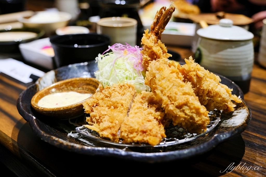 日本熊本｜勝烈亭 新市街本店．米其林指南推薦，日本百大炸豬排名店 @飛天璇的口袋