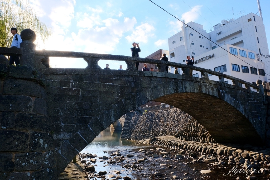 日本長崎｜眼鏡橋．日本最古老的拱形石橋．日本三大名橋尋找愛心石 @飛天璇的口袋