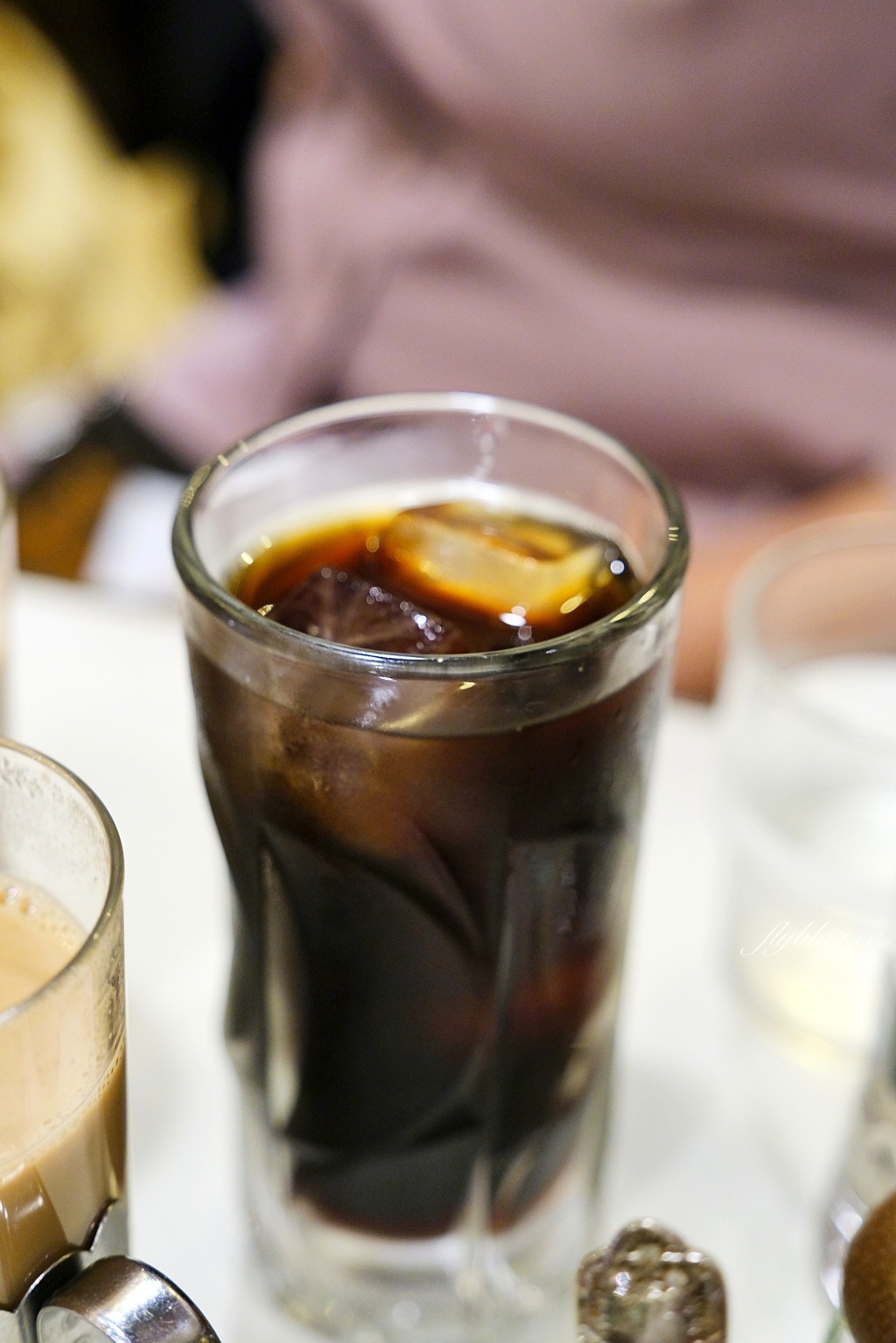 日本長崎｜珈琲富士男．長崎昭和風復古咖啡館，走過70多年歷史老店 @飛天璇的口袋