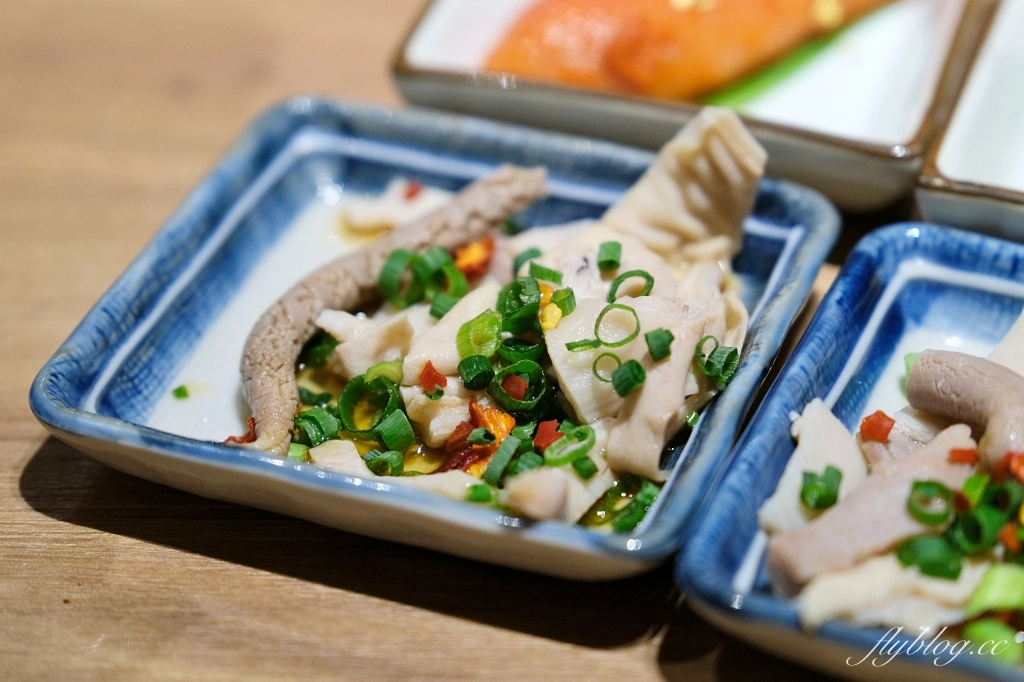 日本福岡｜樂天地 博多站前店．九州限定博多牛腸鍋，在地近50年的好味道 @飛天璇的口袋