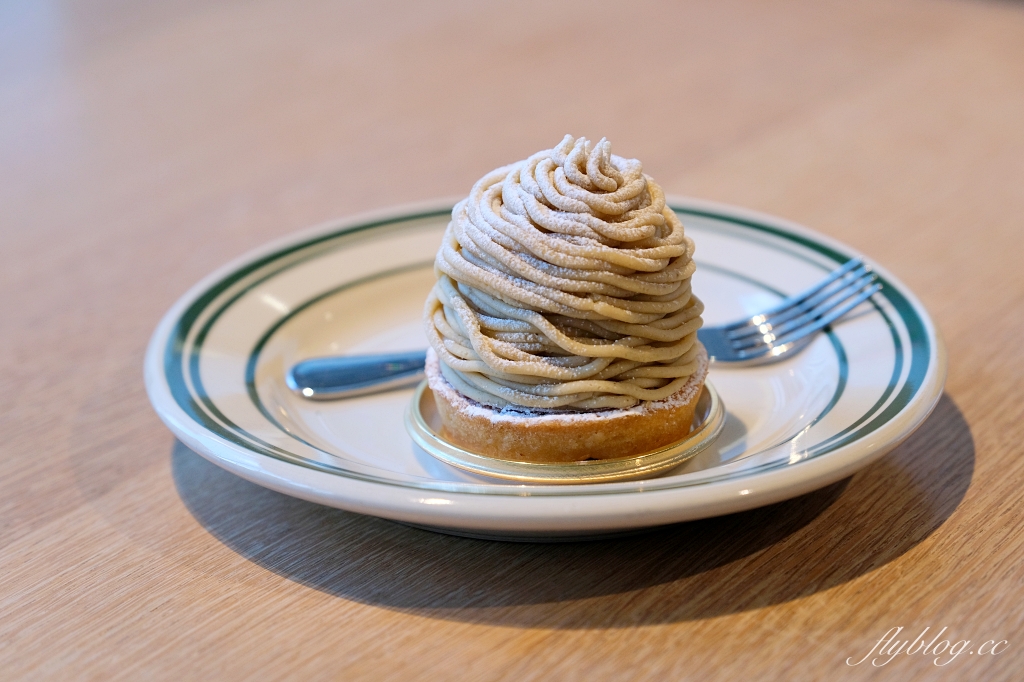 日本福岡｜REC COFFEE 博多丸井店．博多車站KITTE百貨，坐擁六樓第一排景色 @飛天璇的口袋