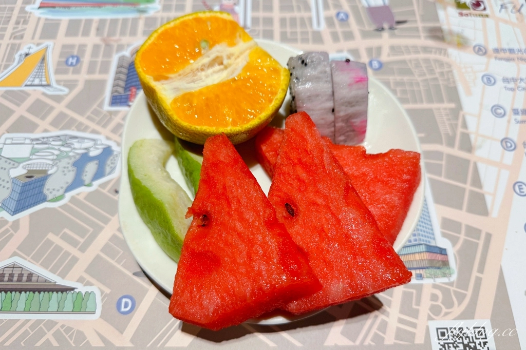 台中西屯｜Soluna 饗樂全日餐廳．台中日月千禧自助百匯吃到飽，Master卡平日2人同行65折 @飛天璇的口袋