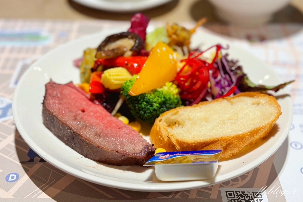 台中西屯｜Soluna 饗樂全日餐廳．台中日月千禧自助百匯吃到飽，Master卡平日2人同行65折 @飛天璇的口袋