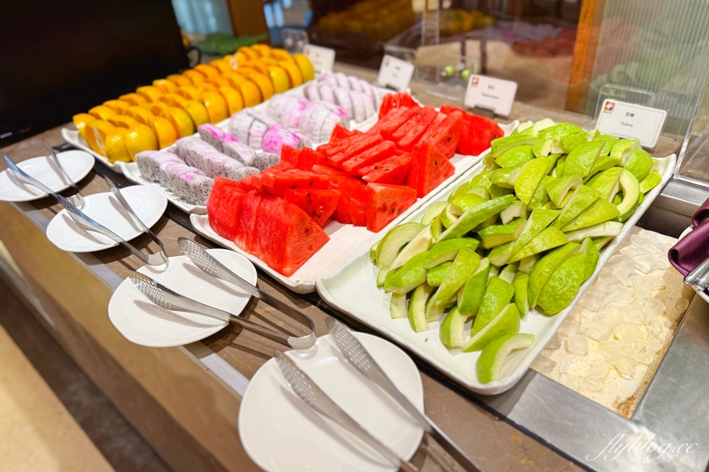 台中西屯｜Soluna 饗樂全日餐廳．台中日月千禧自助百匯吃到飽，Master卡平日2人同行65折 @飛天璇的口袋