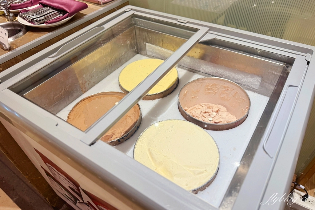 台中西屯｜Soluna 饗樂全日餐廳．台中日月千禧自助百匯吃到飽，Master卡平日2人同行65折 @飛天璇的口袋