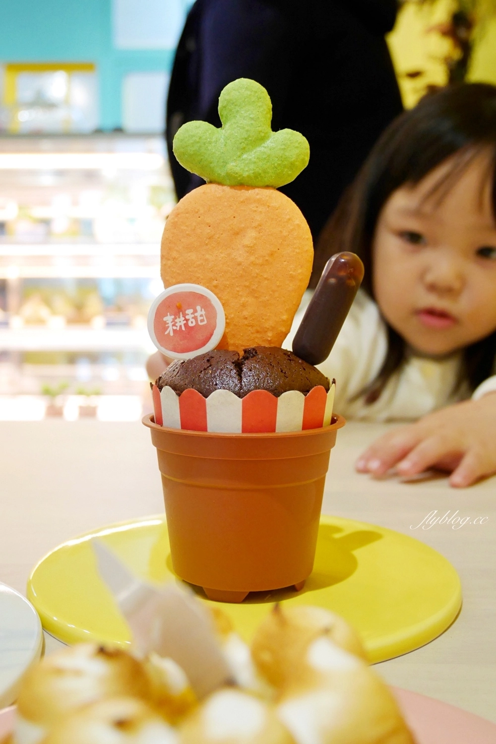 台中西區|耕者有其甜.超萌狗狗造型甜點,季節限定草莓生日蛋糕 @飛天璇的口袋 台中西區|耕者有其甜.超萌狗狗造型甜點,季節限定草莓生日蛋糕 @飛天璇的口袋