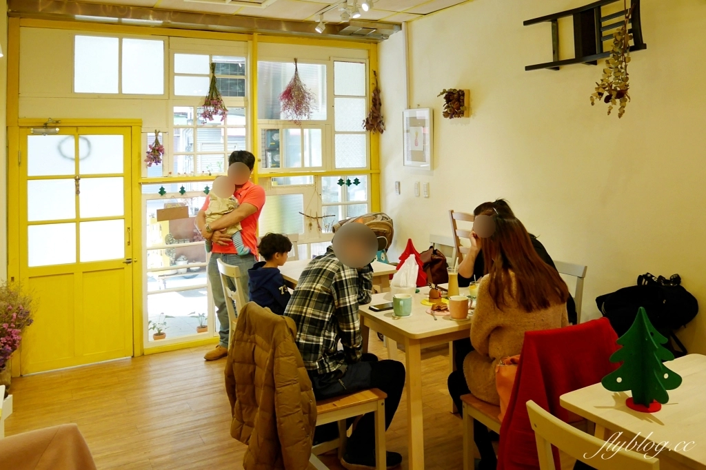 台中西區|耕者有其甜.超萌狗狗造型甜點,季節限定草莓生日蛋糕 @飛天璇的口袋 台中西區|耕者有其甜.超萌狗狗造型甜點,季節限定草莓生日蛋糕 @飛天璇的口袋