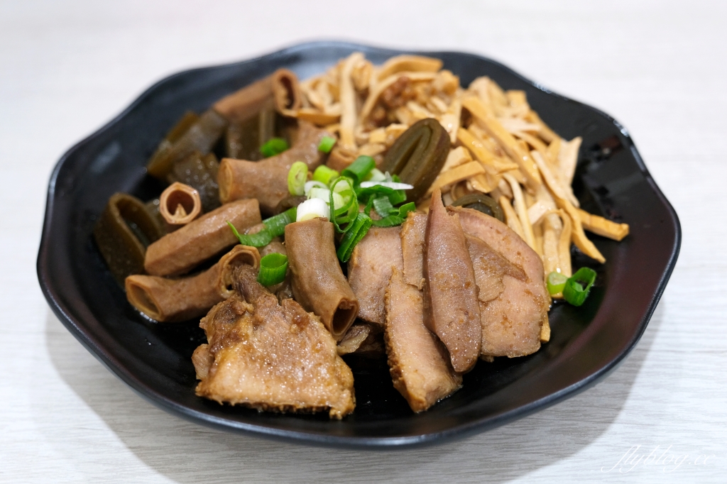 苗栗卓蘭｜立軒麵館．Google評論4.6顆星，吃得到道地客家麵和湯圓 @飛天璇的口袋