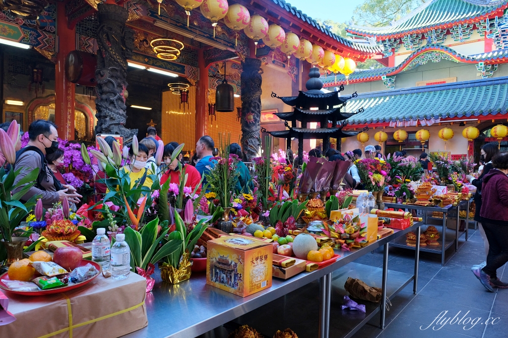 南投埔里｜寶湖宮天地堂地母廟．琉璃瓦屋簷廟宇建築，南投IG熱門打卡景點 @飛天璇的口袋