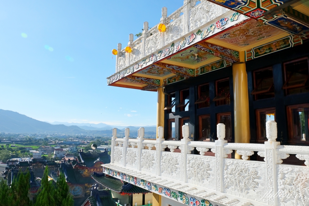 南投埔里｜寶湖宮天地堂地母廟．琉璃瓦屋簷廟宇建築，南投IG熱門打卡景點 @飛天璇的口袋