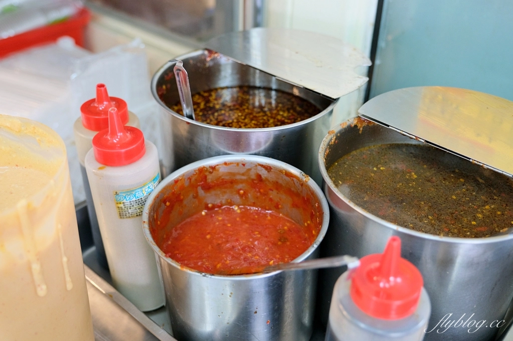 台中沙鹿｜羊博士鍋物料理．滿滿人潮像在吃流水席，清泉崗精誠羊肉爐重新開幕 @飛天璇的口袋