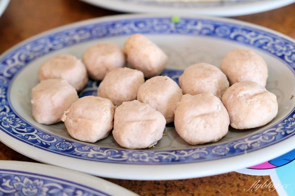 台中沙鹿｜羊博士鍋物料理．滿滿人潮像在吃流水席，清泉崗精誠羊肉爐重新開幕 @飛天璇的口袋