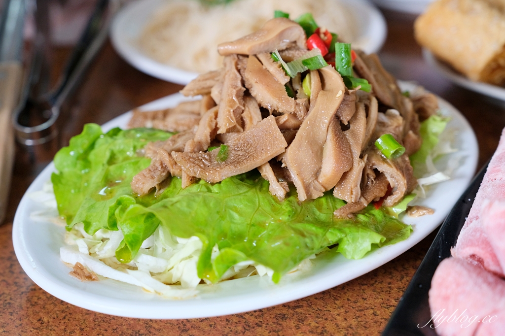 台中沙鹿｜羊博士鍋物料理．滿滿人潮像在吃流水席，清泉崗精誠羊肉爐重新開幕 @飛天璇的口袋