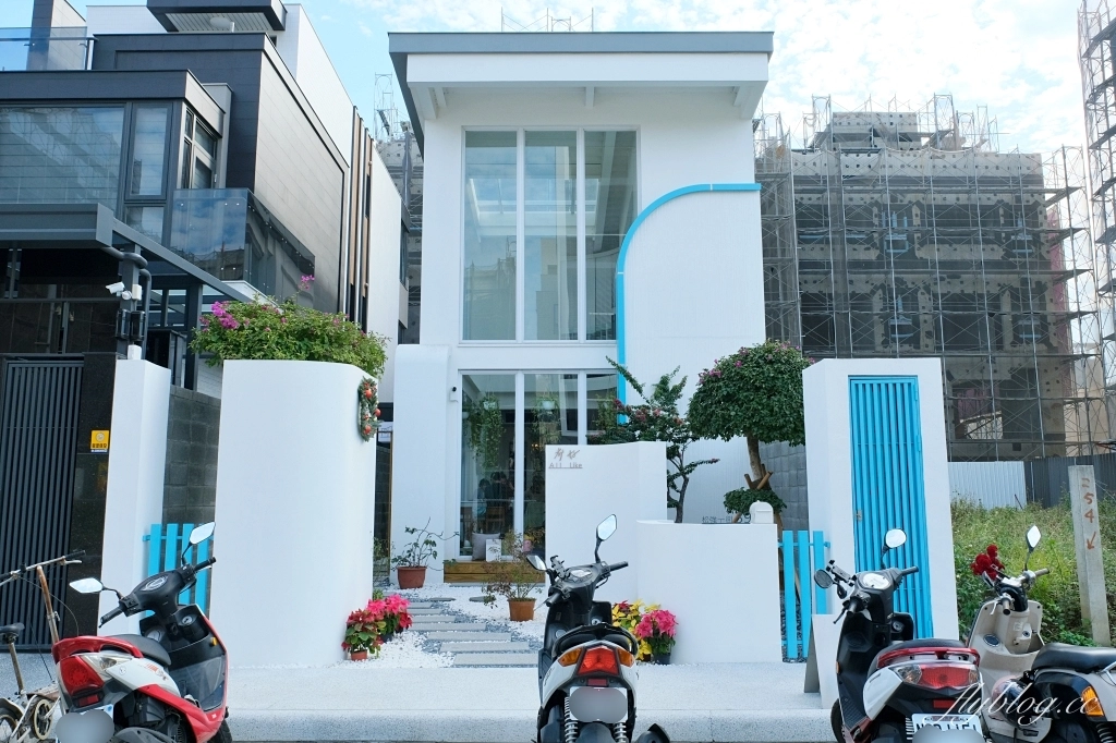 台中北屯｜All like 都好．希臘風玻璃屋手作甜點，北屯洲際棒球場重劃區咖啡館 @飛天璇的口袋