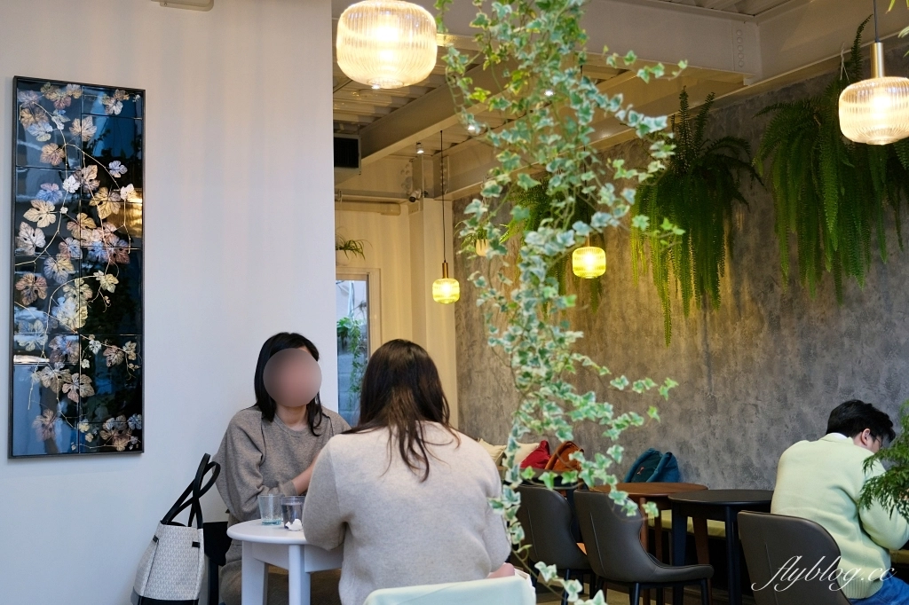 台中北屯｜All like 都好．希臘風玻璃屋手作甜點，北屯洲際棒球場重劃區咖啡館 @飛天璇的口袋