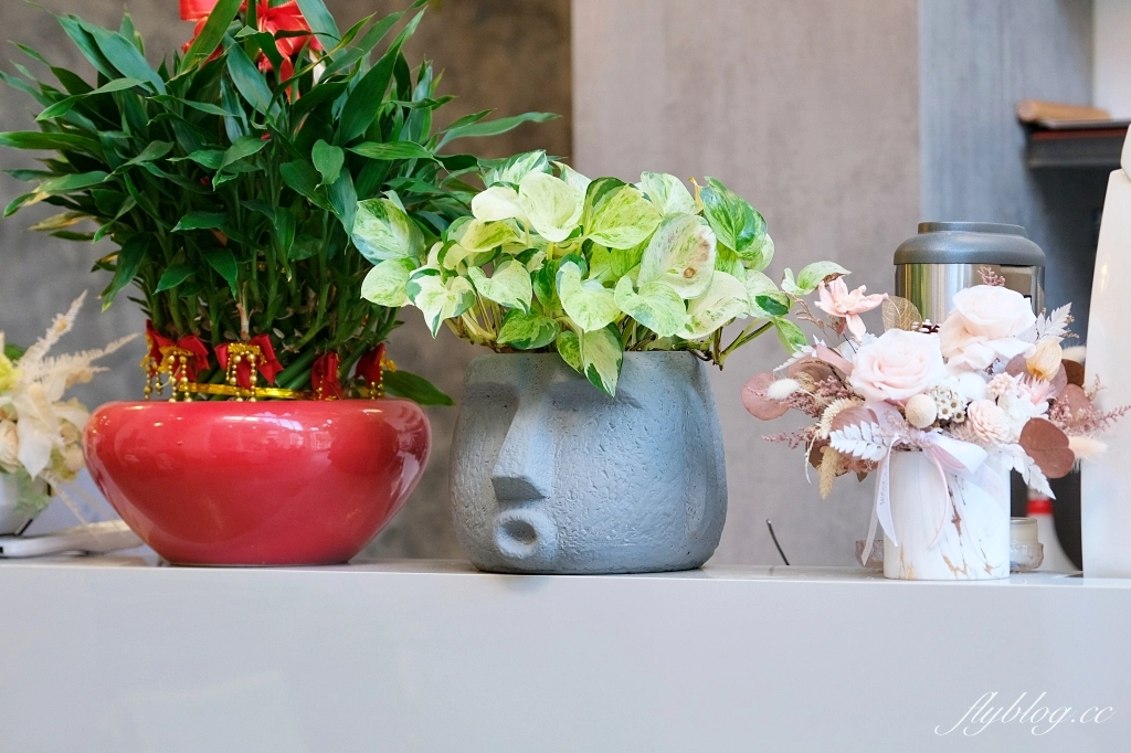 台中北屯｜All like 都好．希臘風玻璃屋手作甜點，北屯洲際棒球場重劃區咖啡館 @飛天璇的口袋