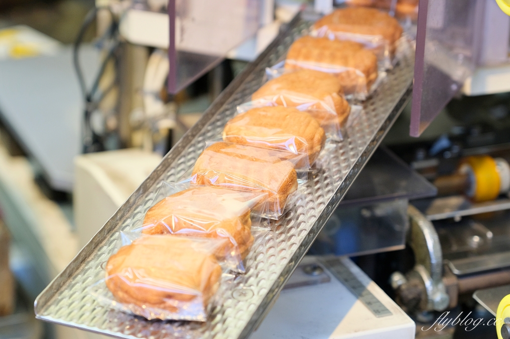 日本東京｜本家梅林堂．超可愛的人形燒，淺草仲見世通銅板美食 @飛天璇的口袋