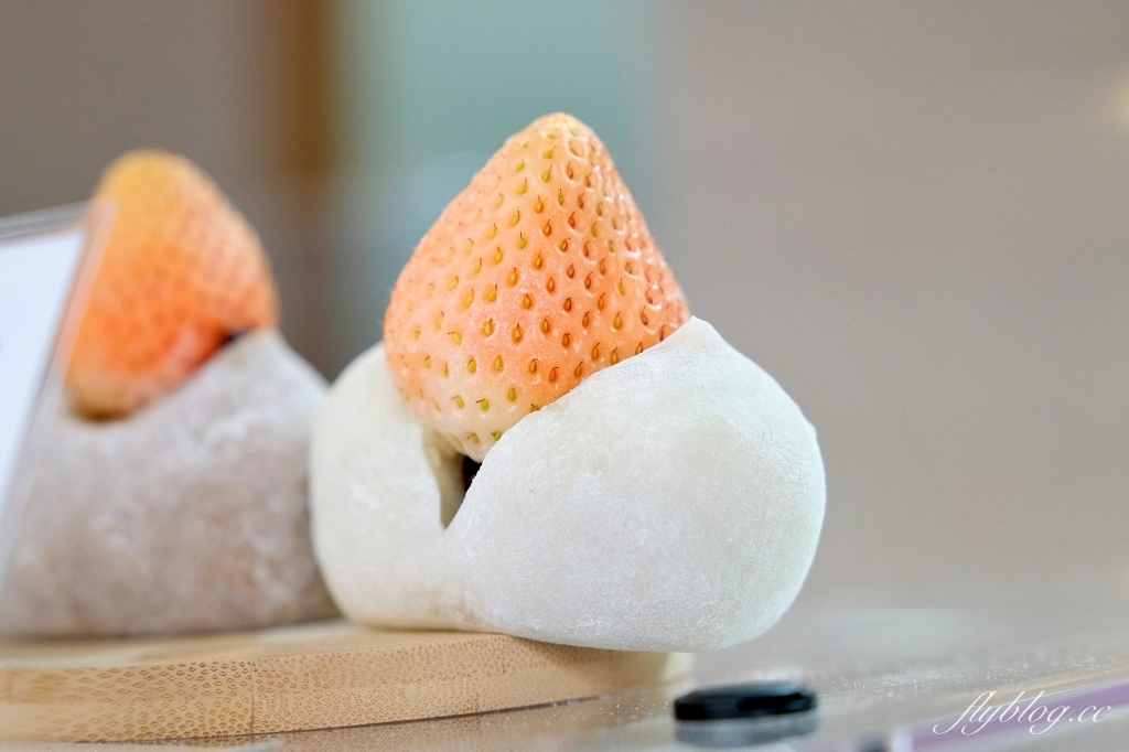 日本東京｜銀花堂 Ginkado．大顆多汁的草莓大福，淺草仲見世通打卡美食 @飛天璇的口袋