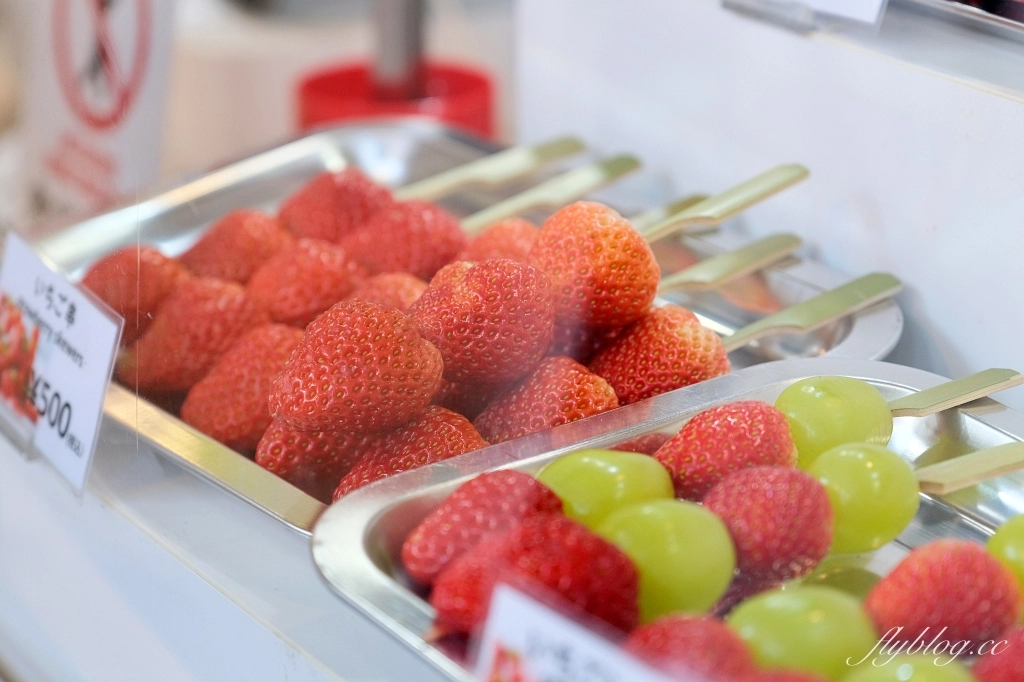 日本東京｜銀花堂 Ginkado．大顆多汁的草莓大福，淺草仲見世通打卡美食 @飛天璇的口袋