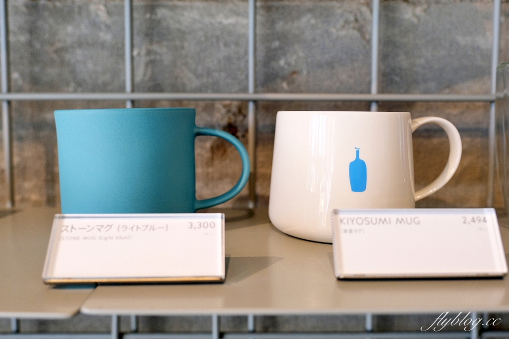 日本東京｜Blue Bottle Coffee 藍瓶咖啡 池袋店．池袋車站步行3分鐘，南池袋公園對面 @飛天璇的口袋