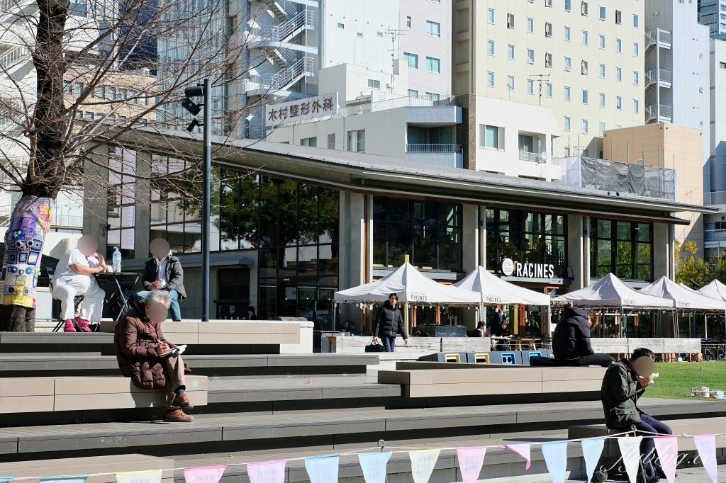 日本東京｜Blue Bottle Coffee 藍瓶咖啡 池袋店．池袋車站步行3分鐘，南池袋公園對面 @飛天璇的口袋