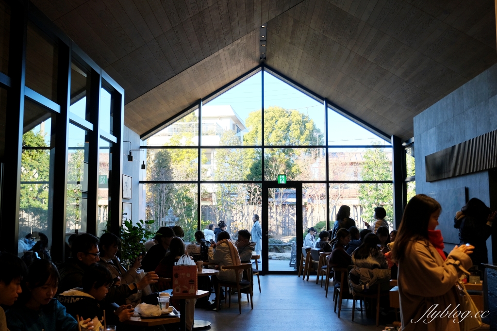 日本崎玉｜Starbucks川越鐘つき通り店．小江戶風情星巴克，川越傳統藏造建築 @飛天璇的口袋