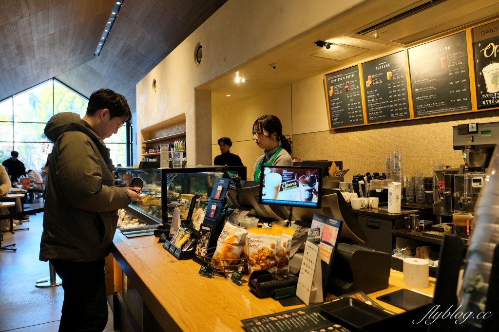 日本崎玉｜Starbucks川越鐘つき通り店．小江戶風情星巴克，川越傳統藏造建築 @飛天璇的口袋