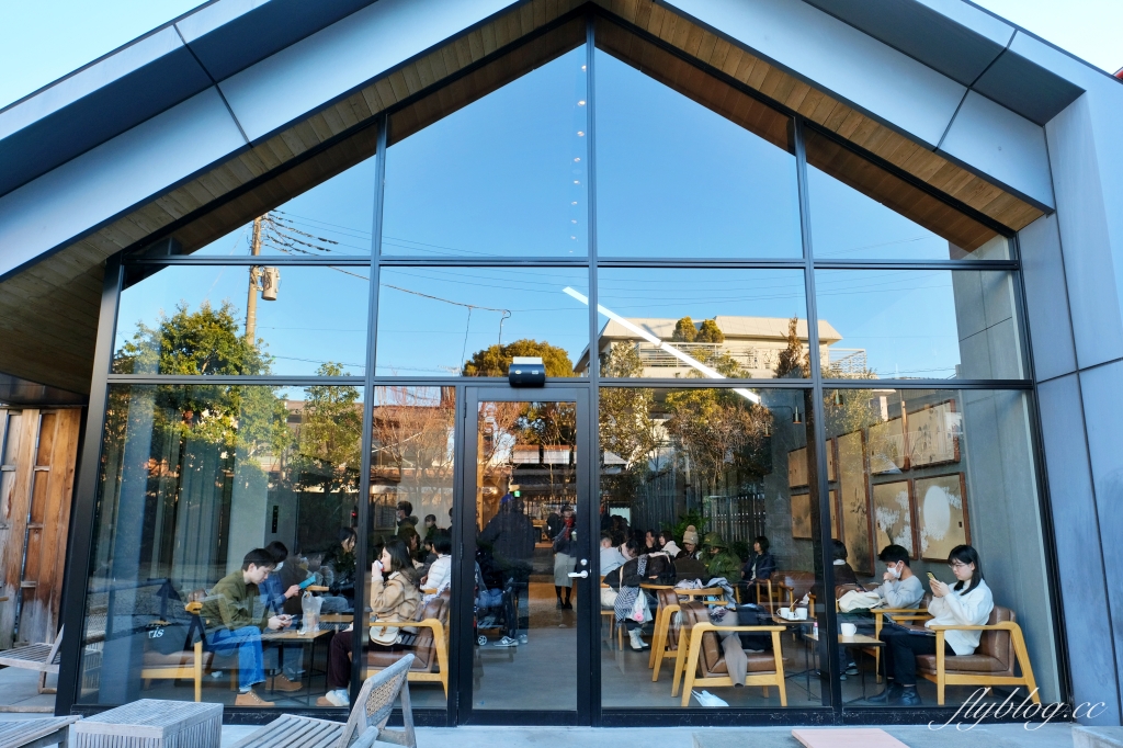日本崎玉｜Starbucks川越鐘つき通り店．小江戶風情星巴克，川越傳統藏造建築 @飛天璇的口袋