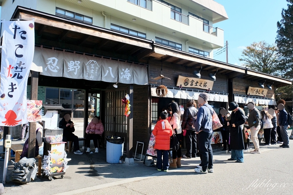 日本山梨｜富士山一日遊．富士山+河口湖天上山公園纜車+忍野八海+淺間公園 (KKday東京出發) @飛天璇的口袋