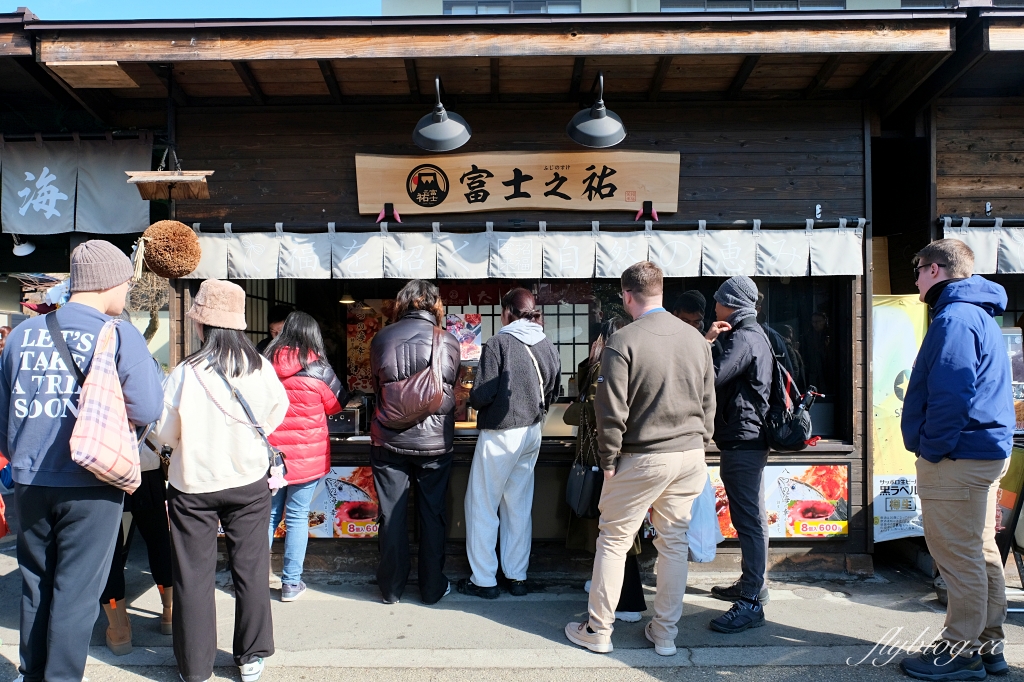 日本山梨｜富士山一日遊．富士山+河口湖天上山公園纜車+忍野八海+淺間公園 (KKday東京出發) @飛天璇的口袋