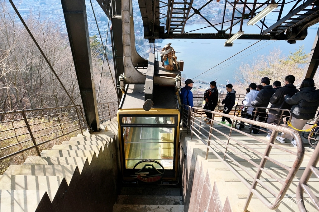 日本山梨｜富士山一日遊．富士山+河口湖天上山公園纜車+忍野八海+淺間公園 (KKday東京出發) @飛天璇的口袋
