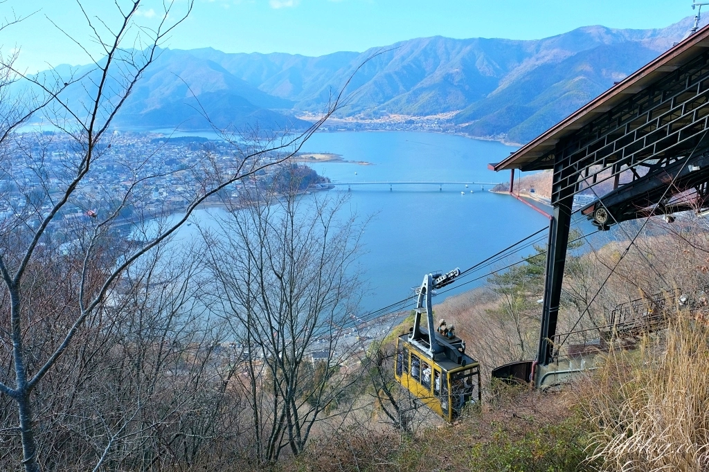 日本山梨｜富士山一日遊．富士山+河口湖天上山公園纜車+忍野八海+淺間公園 (KKday東京出發) @飛天璇的口袋