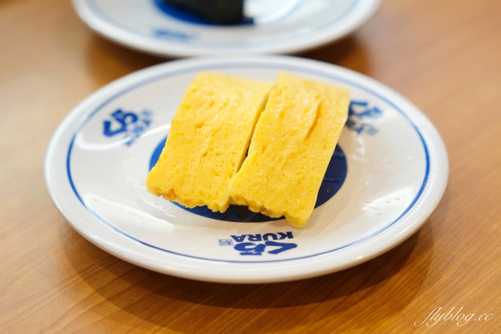 日本東京｜藏壽司西新宿店．一盤132円，新宿車站步行2分鐘，日本限定炸玉米洋蔥圈 @飛天璇的口袋