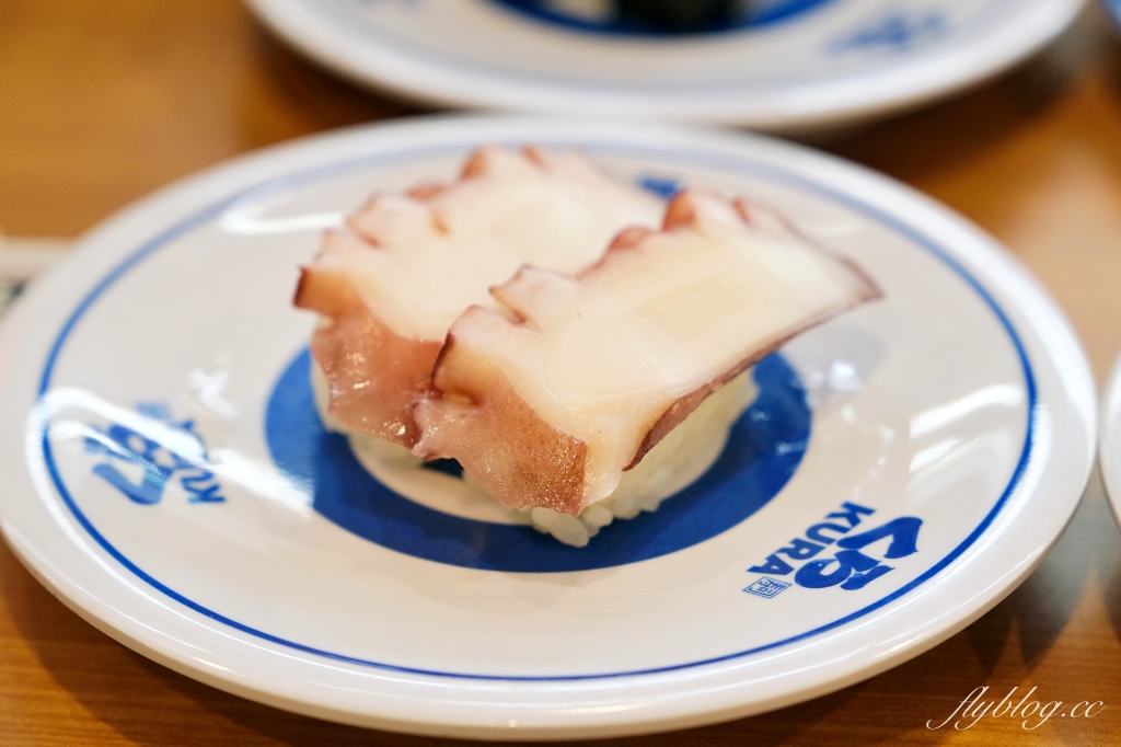 日本東京｜藏壽司西新宿店．一盤132円，新宿車站步行2分鐘，日本限定炸玉米洋蔥圈 @飛天璇的口袋