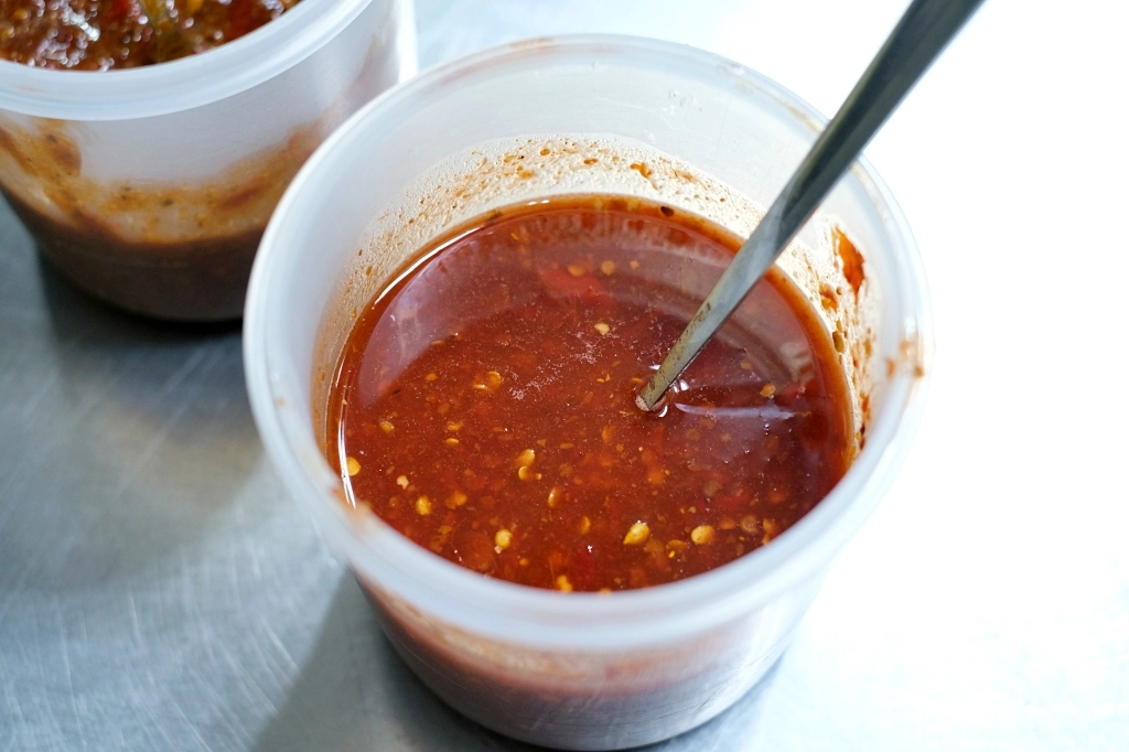 台中北區｜21臭豆腐．每天都在排隊，一中街人氣臭豆腐 @飛天璇的口袋