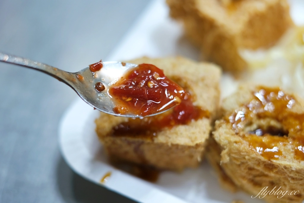 台中北區｜21臭豆腐．每天都在排隊，一中街人氣臭豆腐 @飛天璇的口袋